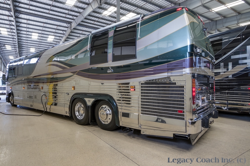 2000 Prevost Liberty XL For Sale