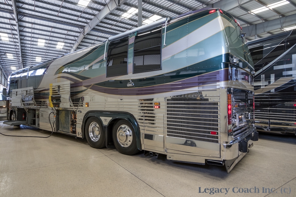 2000 Prevost Liberty XL For Sale