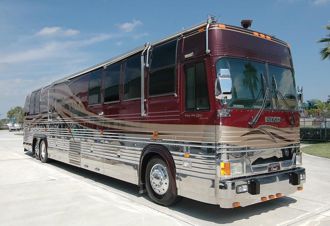 2000 Prevost Liberty XL For Sale