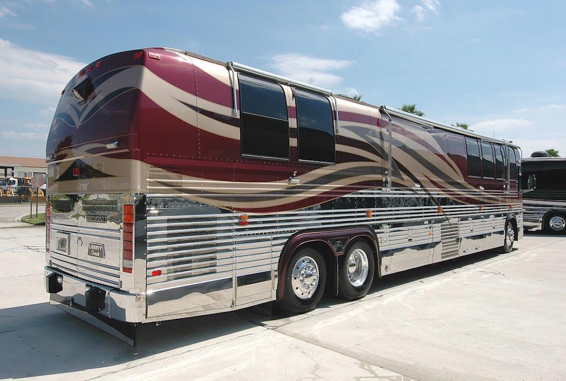 2000 Prevost Liberty XL For Sale