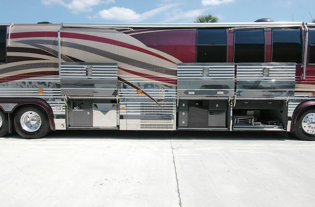 2000 Prevost Liberty XL For Sale