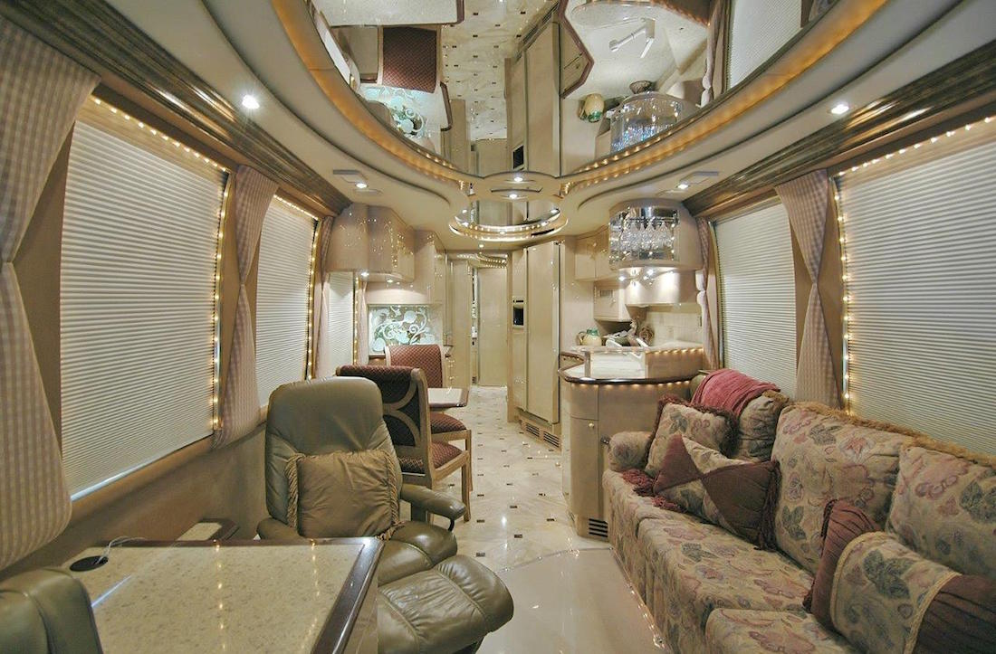 2000 Prevost Liberty XL For Sale