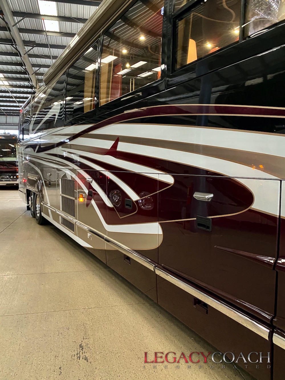 2000 Prevost Marathon H3-45 For Sale