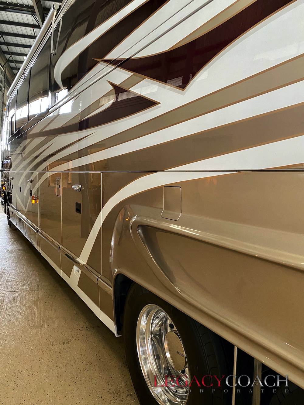 2000 Prevost Marathon H3-45 For Sale