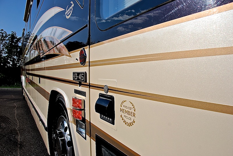 2000 Prevost Marathon H3-45 For Sale