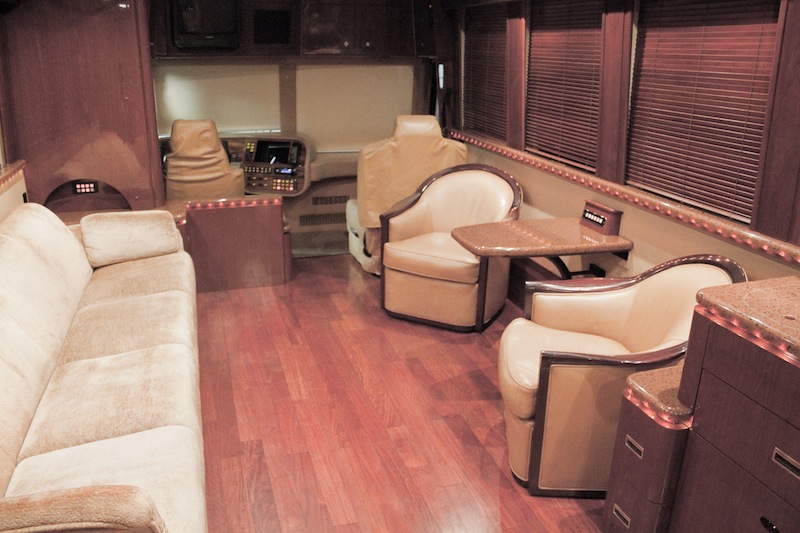 2000 Prevost Marathon XL For Sale