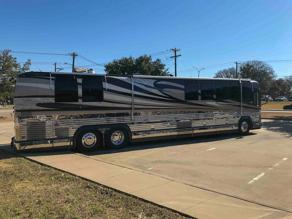 2000 Prevost Marathon XL For Sale