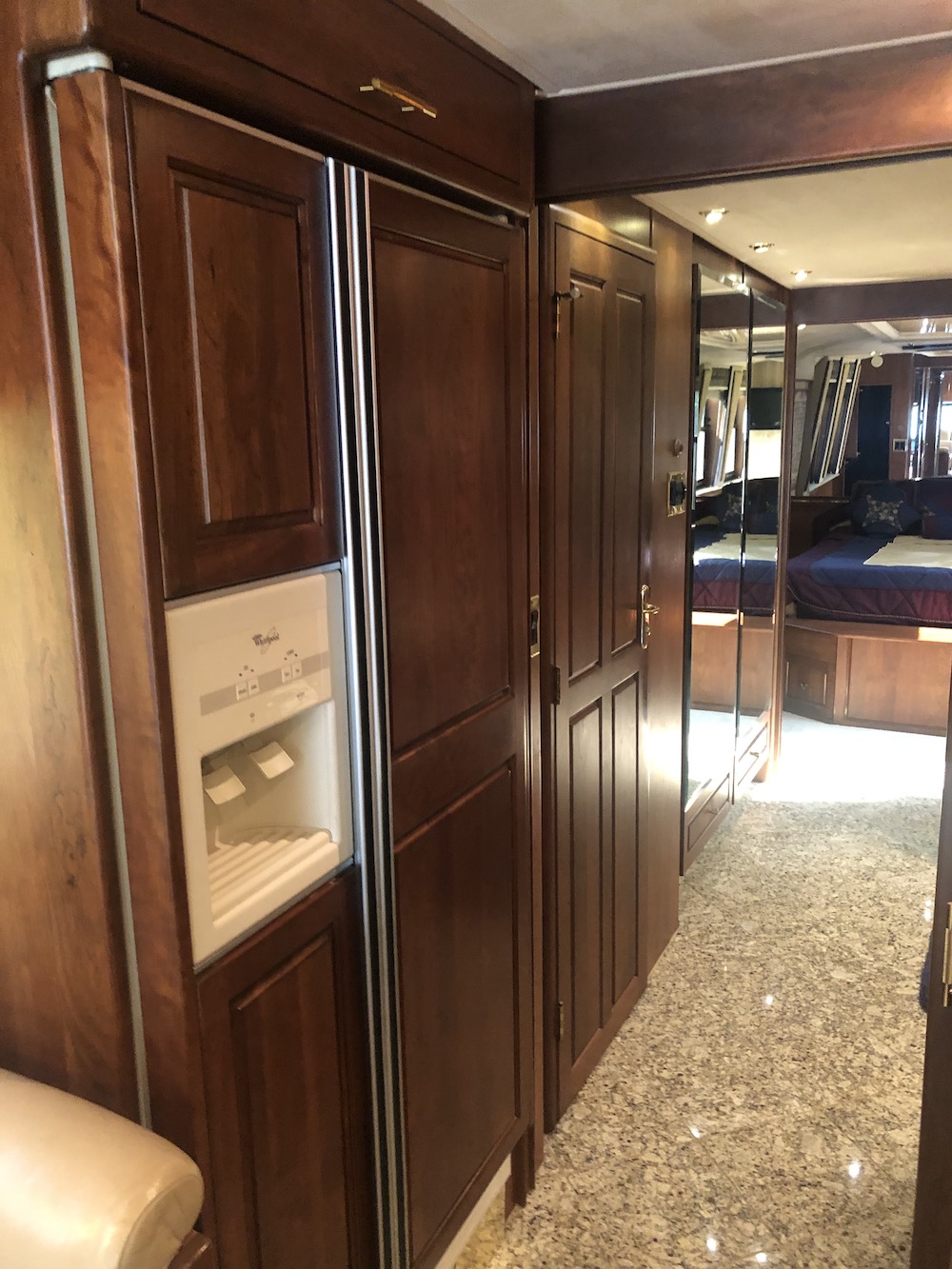 2000 Prevost Royale XL For Sale