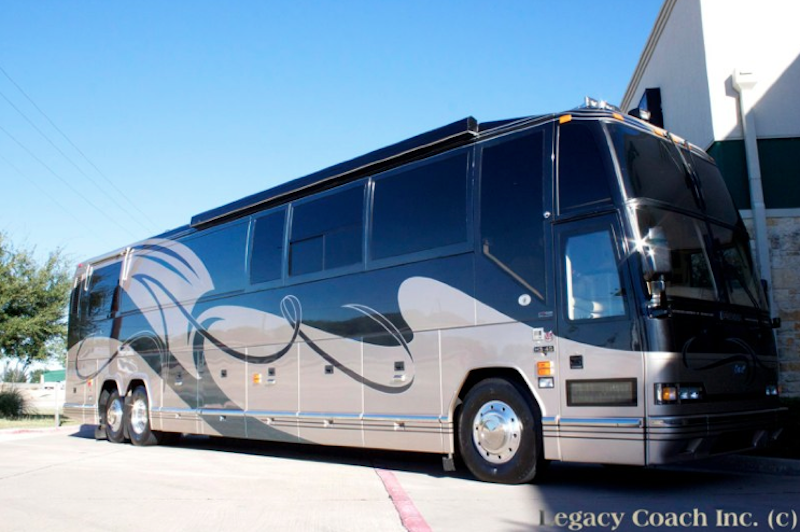 2000 Prevost Featherlite H3-45Non Slide