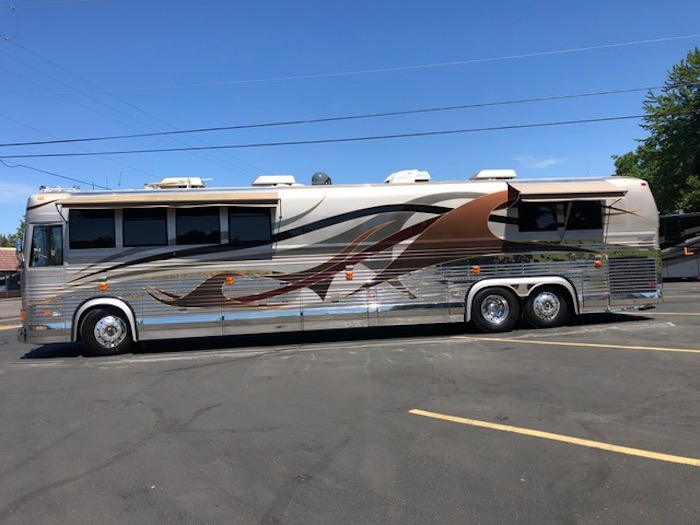 2000 Prevost Vantare XL For Sale