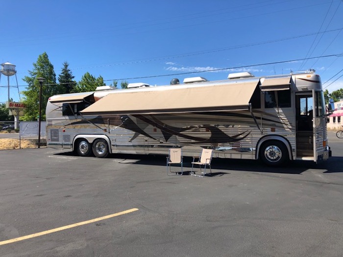 2000 Prevost Vantare XL For Sale