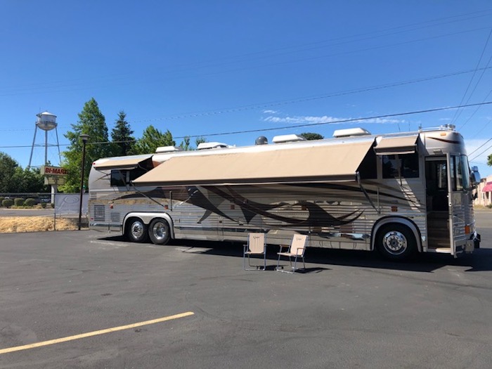 2000 Prevost Vantare XL For Sale