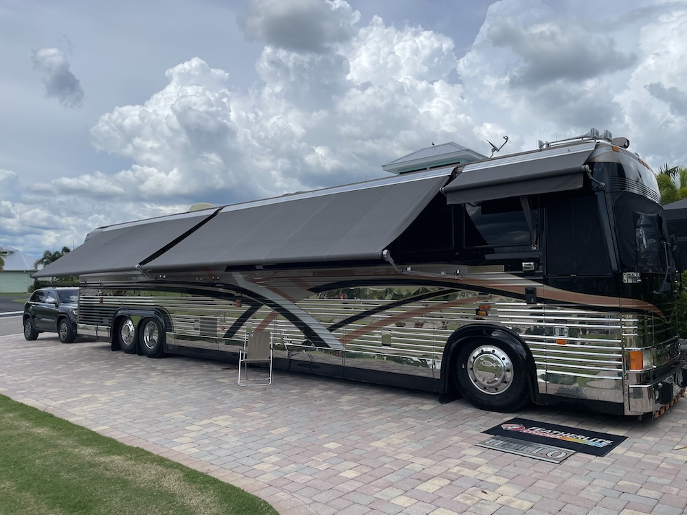 2000 Prevost Vogue XL For Sale