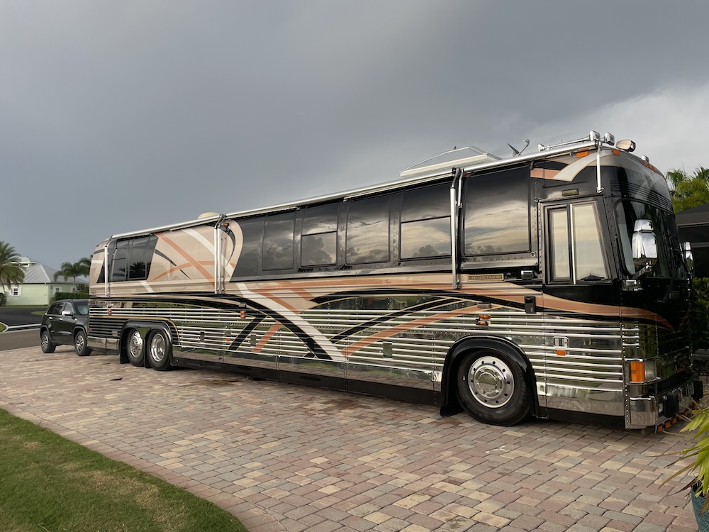 2000 Prevost Vogue XL For Sale