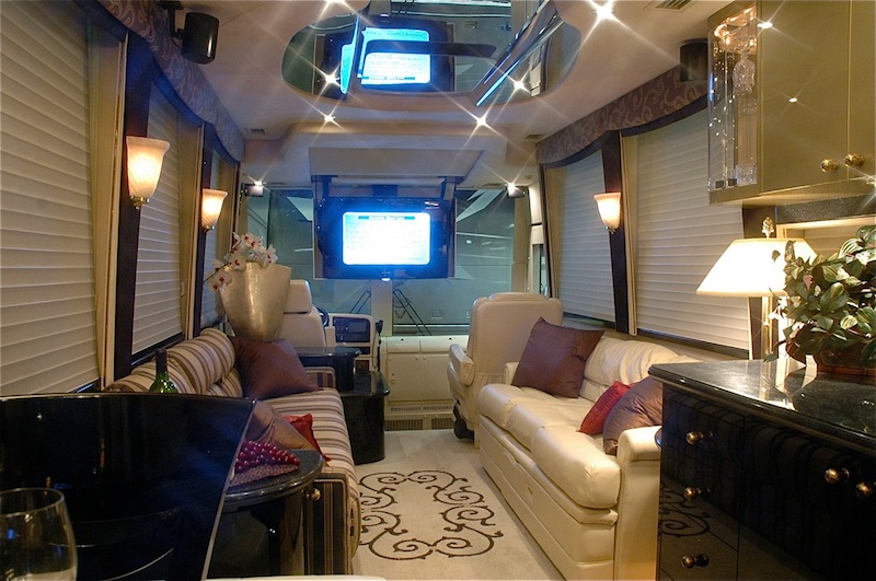 2001 Prevost Country Coach XLII