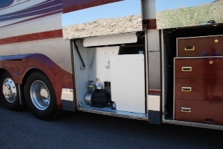 2001 Prevost Marathon H3-45