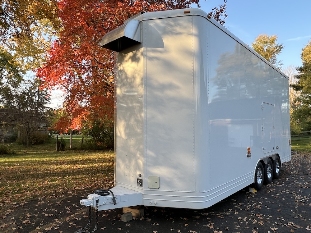 2001 Featherlite Trailer For Sale