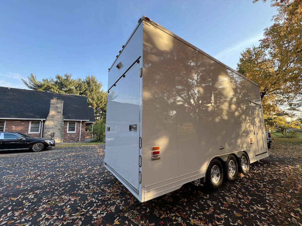 2001 Featherlite Trailer For Sale