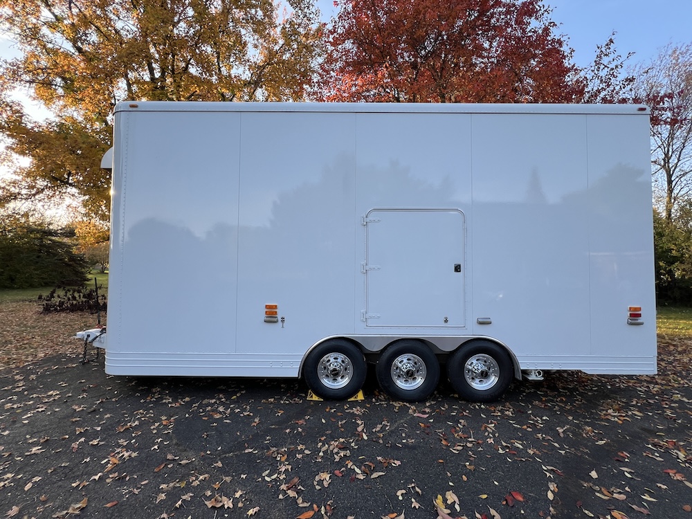 2001 Featherlite Trailer For Sale