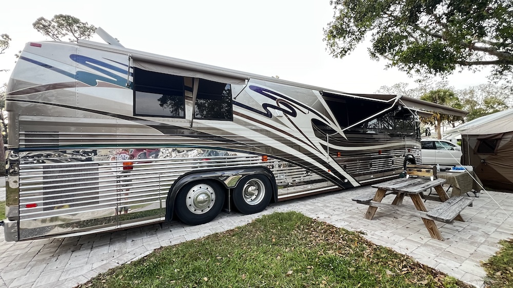 2001 Prevost Country Coach For Sale