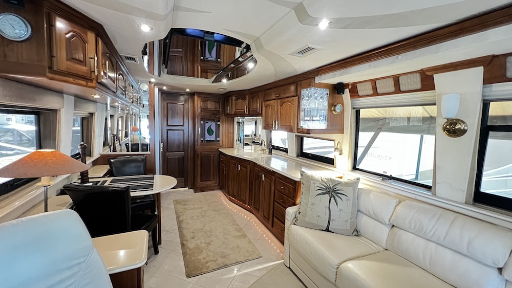 2001 Prevost Country Coach For Sale