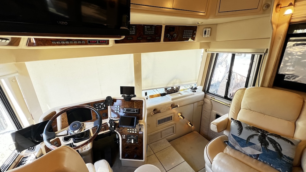 2001 Prevost Country Coach For Sale