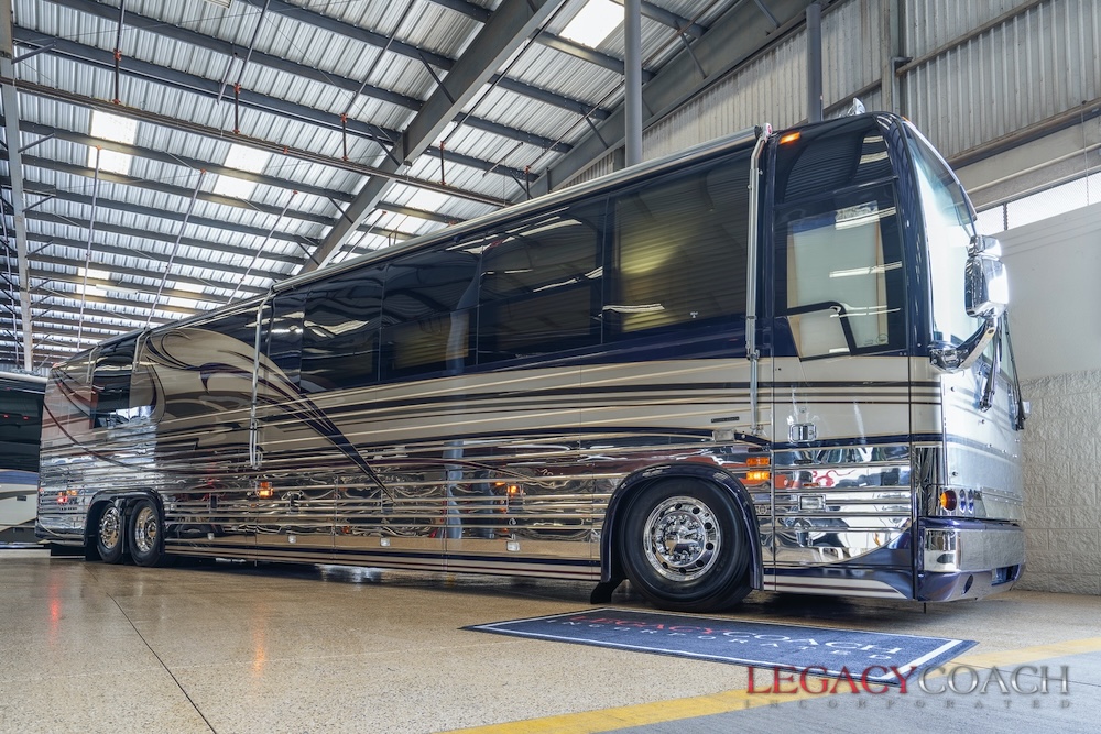 2001 Prevost Country Coach XLII For Sale