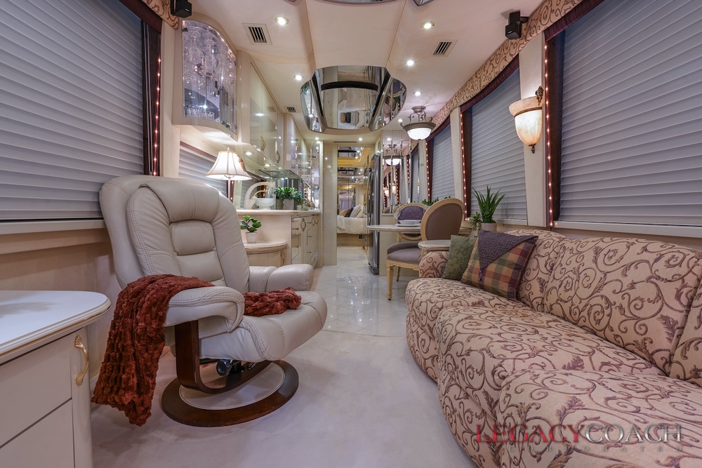 2001 Prevost Country Coach XLII For Sale