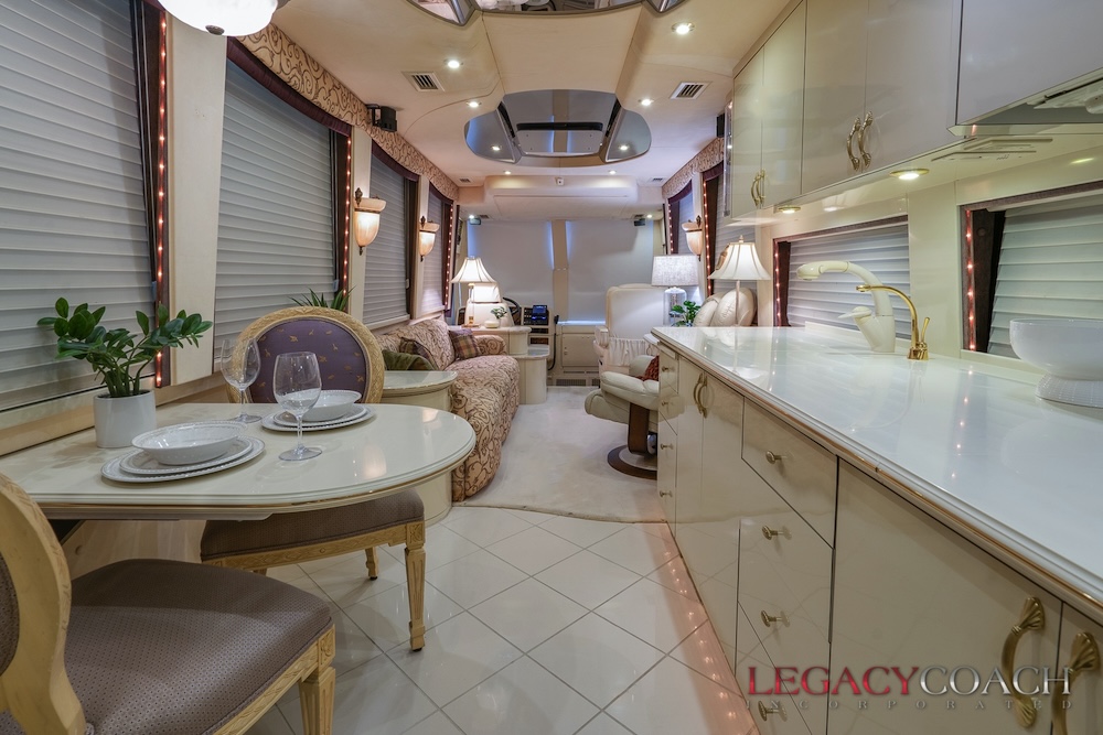 2001 Prevost Country Coach XLII For Sale