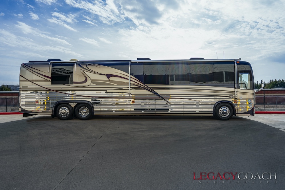 2001 Prevost Country Coach XLII For Sale