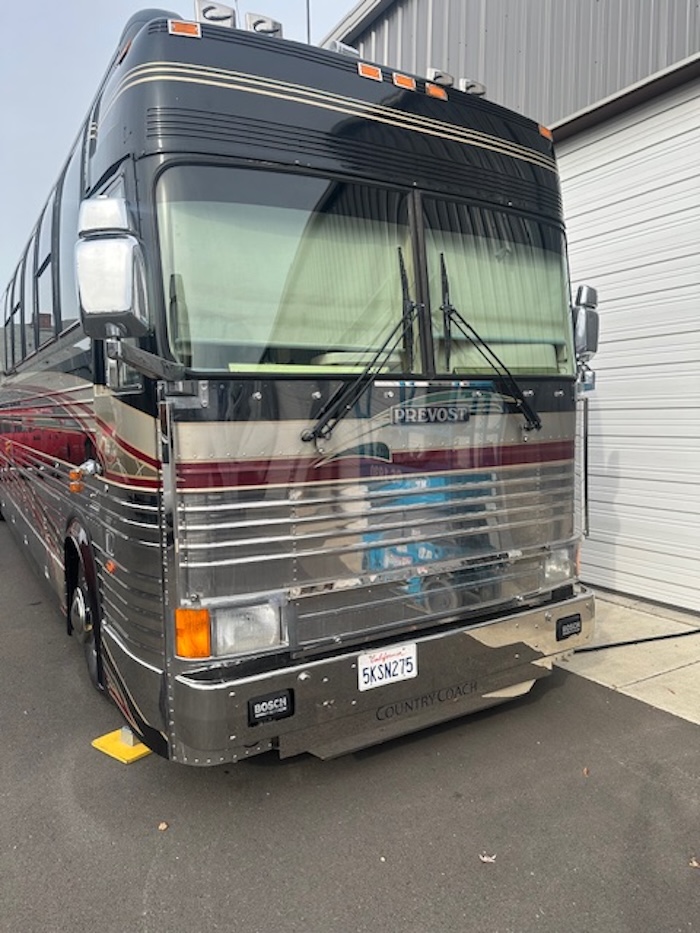 2001 Prevost Country Coach XL For Sale