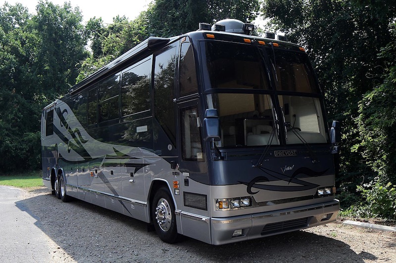 2001 Prevost Featherlite H3-45 For Sale