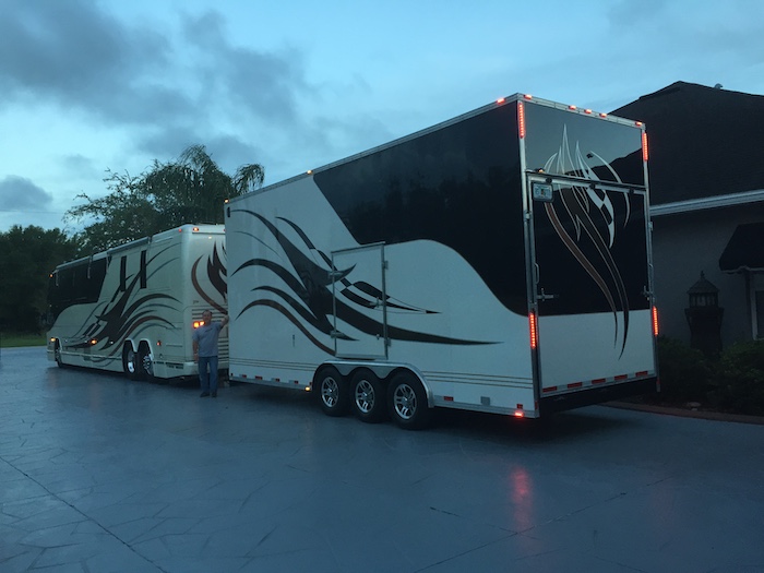 2001 Prevost Featherlite H3-45 For Sale