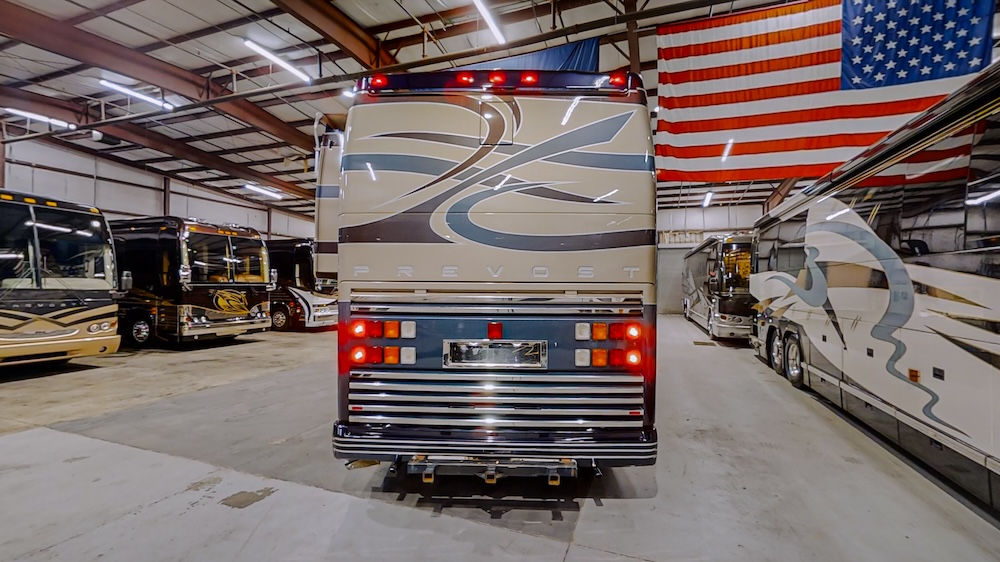 2001 Prevost Featherlite H3-45 For Sale