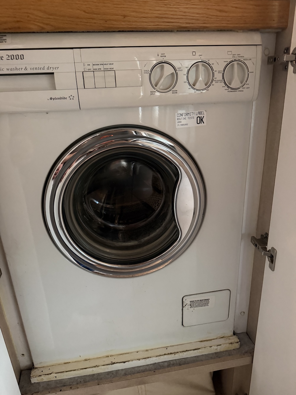 2001 Prevost Featherlite XLII For Sale