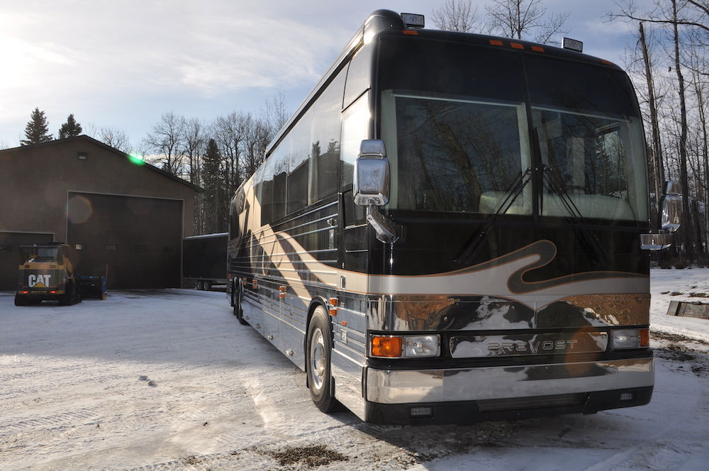 2001 Prevost Featherlite XLII For Sale