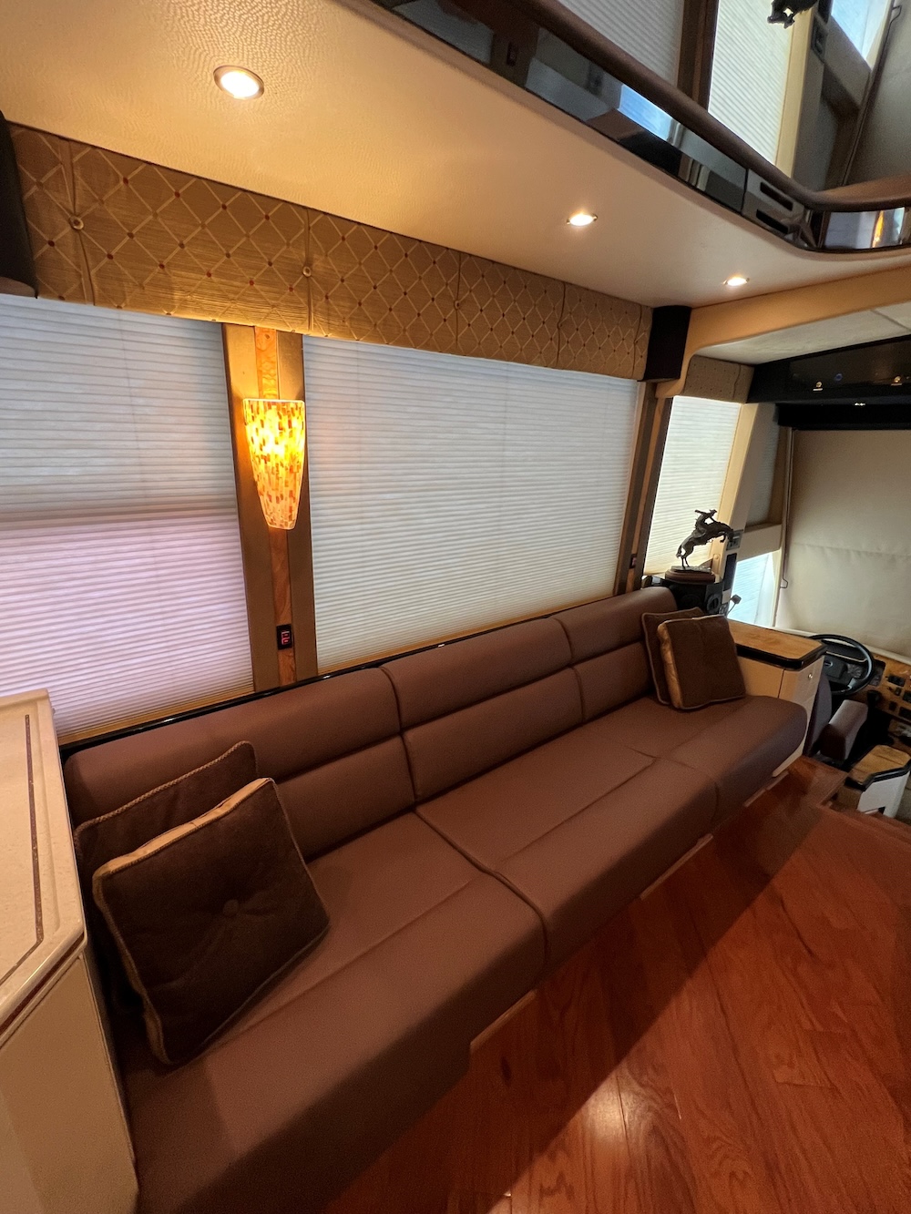 2001 Prevost  H3-45 For Sale