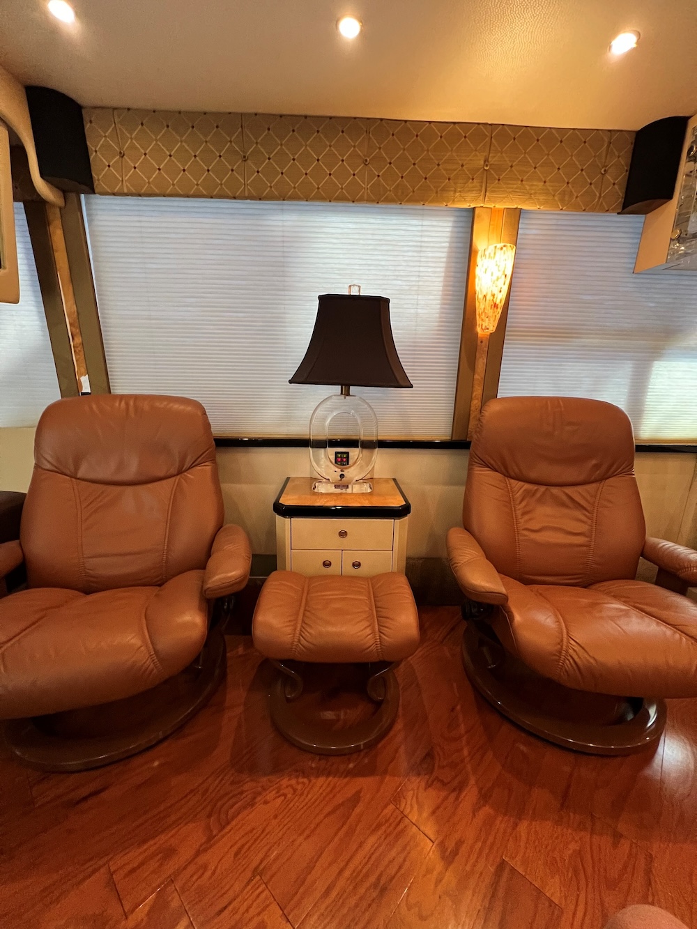 2001 Prevost  H3-45 For Sale