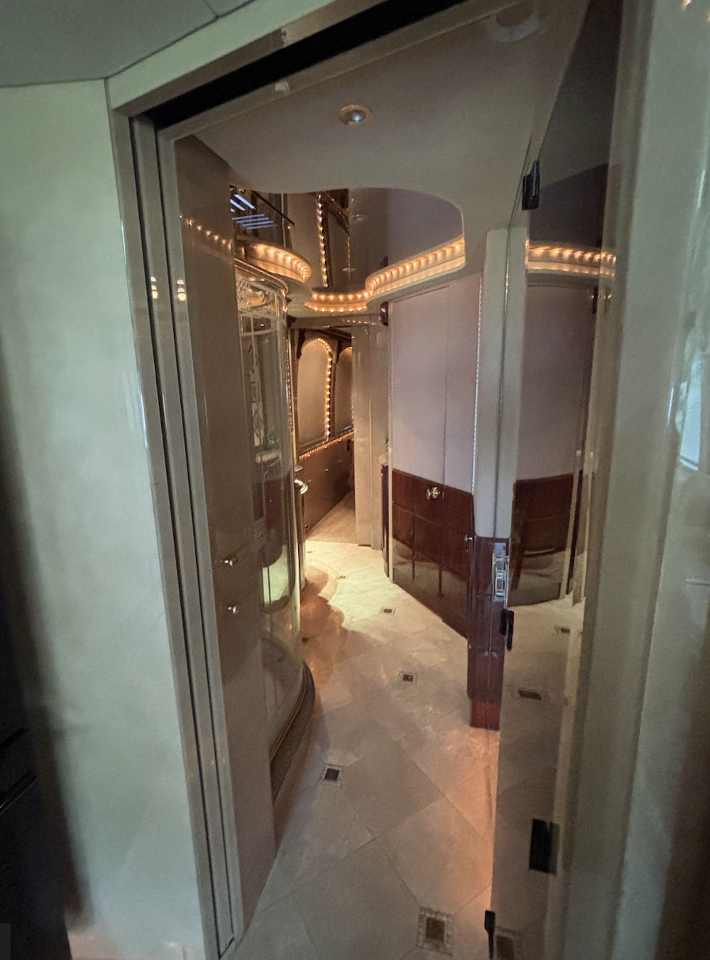 2001 Prevost Liberty XLII For Sale