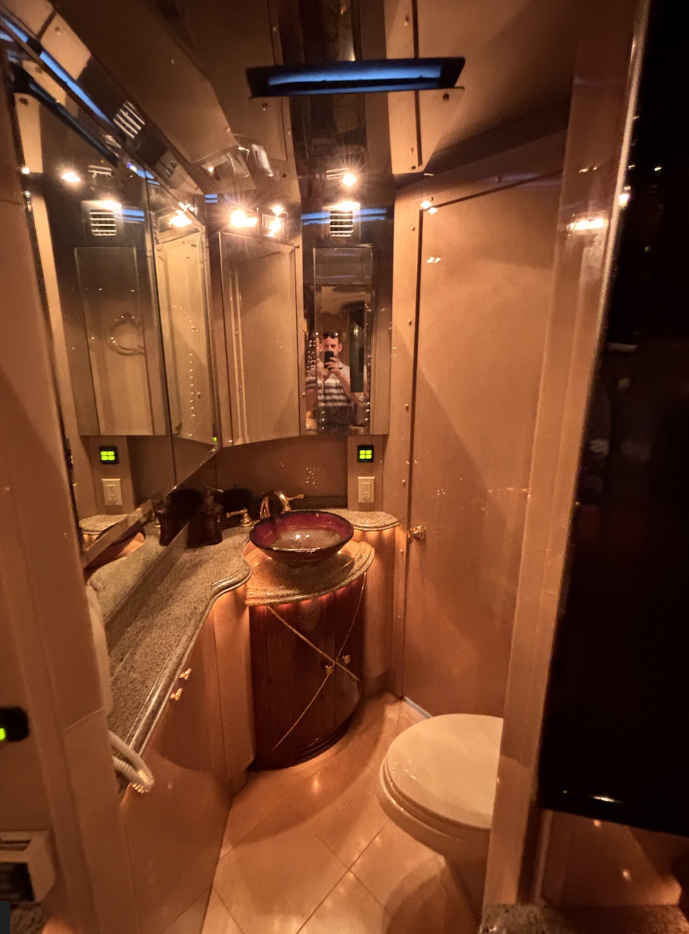 2001 Prevost Liberty XLII For Sale