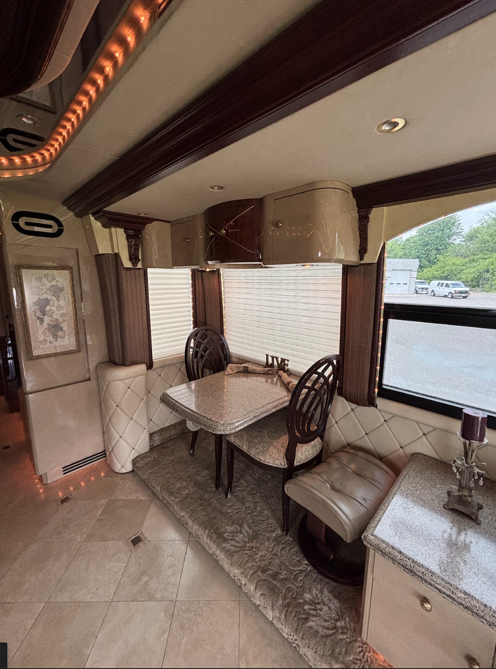 2001 Prevost Liberty XLII For Sale