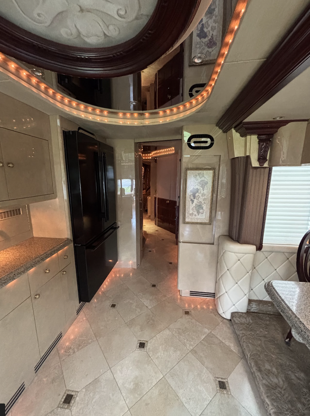 2001 Prevost Liberty XLII For Sale