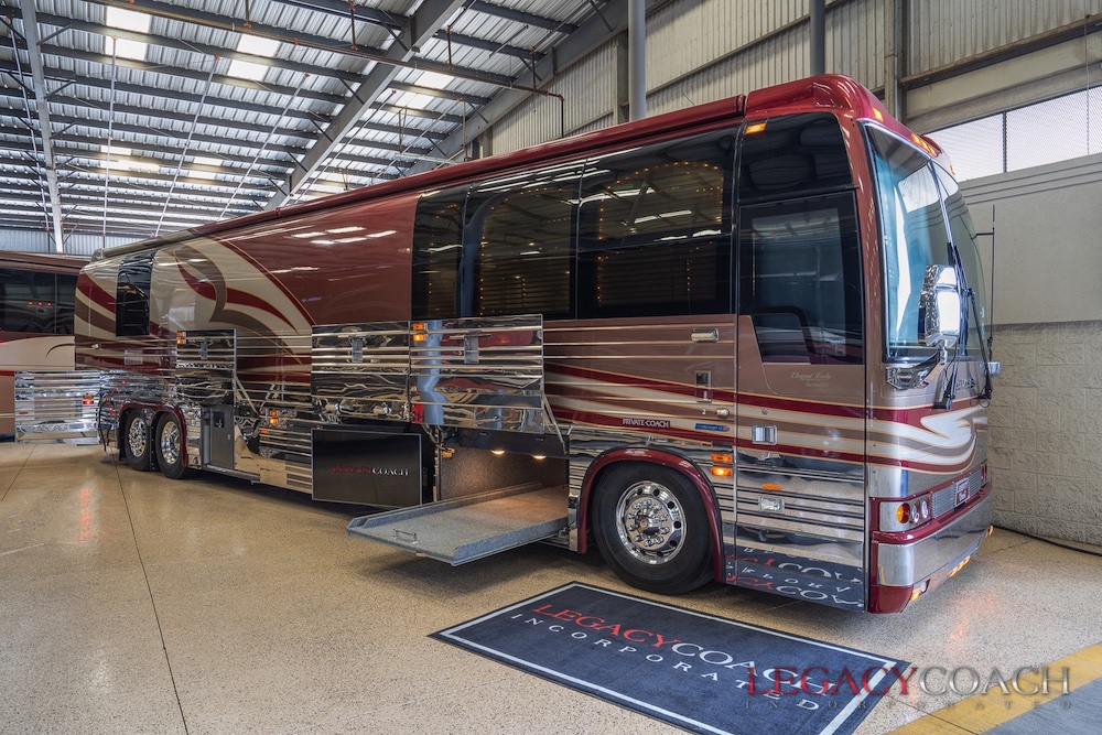 2001 Prevost Liberty XLII For Sale