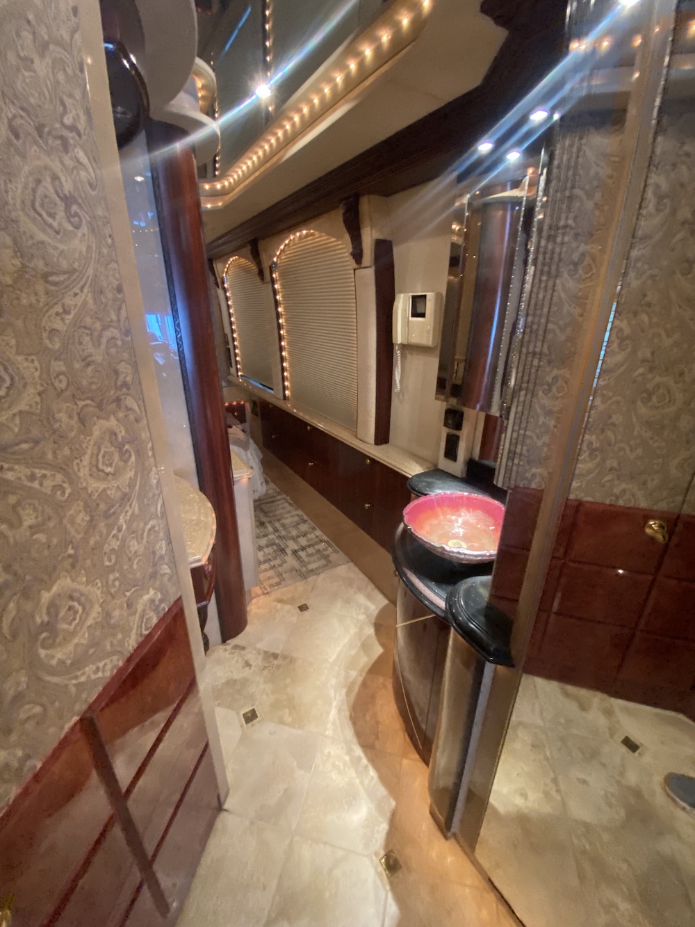 2001 Prevost Liberty XLII For Sale