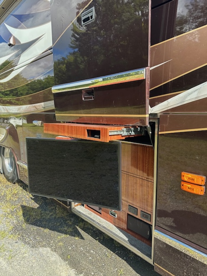 2001 Prevost  Marathon H3-45 For Sale