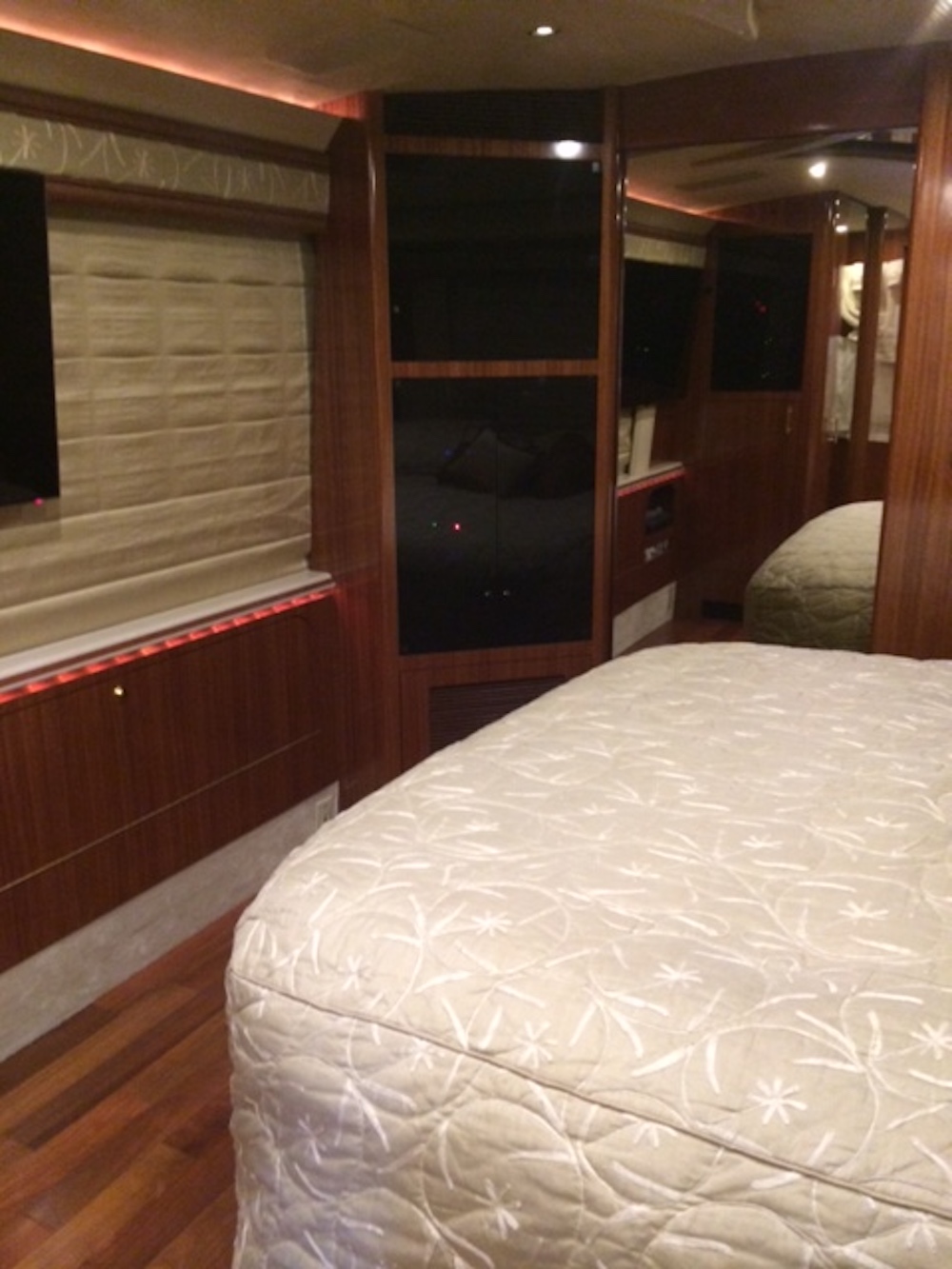 2001 Prevost Marathon H3-45 For Sale