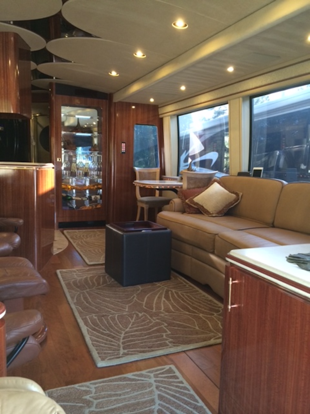 2001 Prevost Marathon H3-45 For Sale