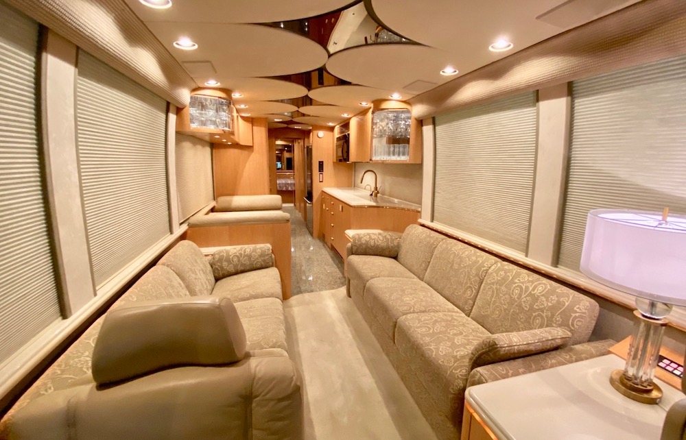 2001 Prevost Marathon XLII For Sale