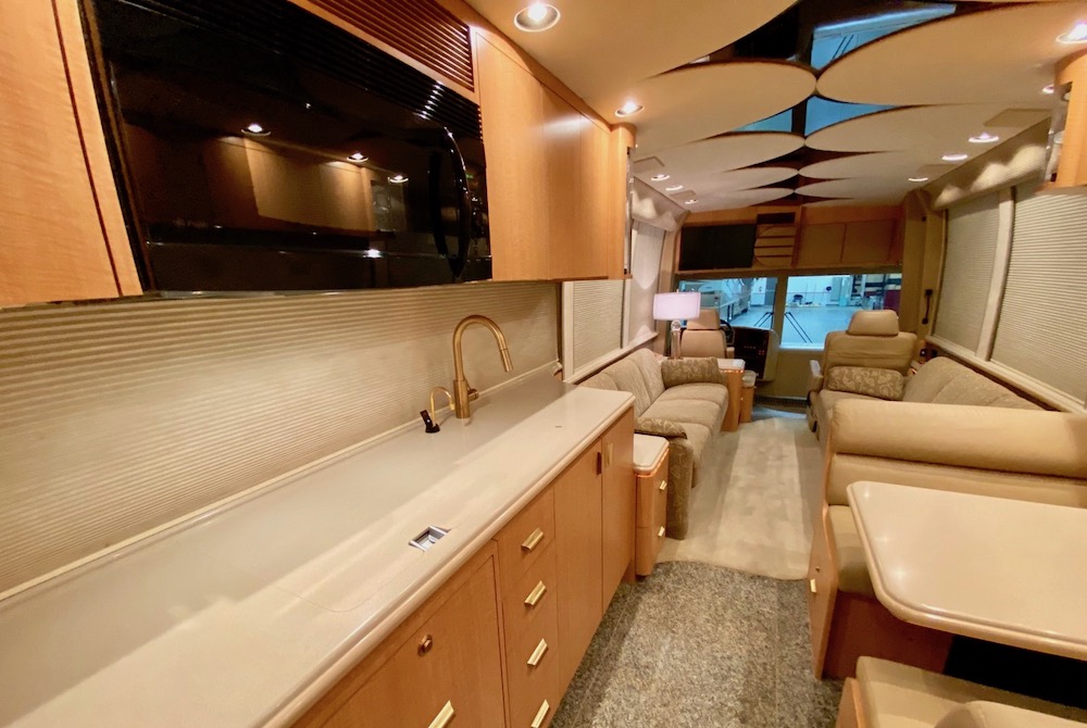 2001 Prevost Marathon XLII For Sale