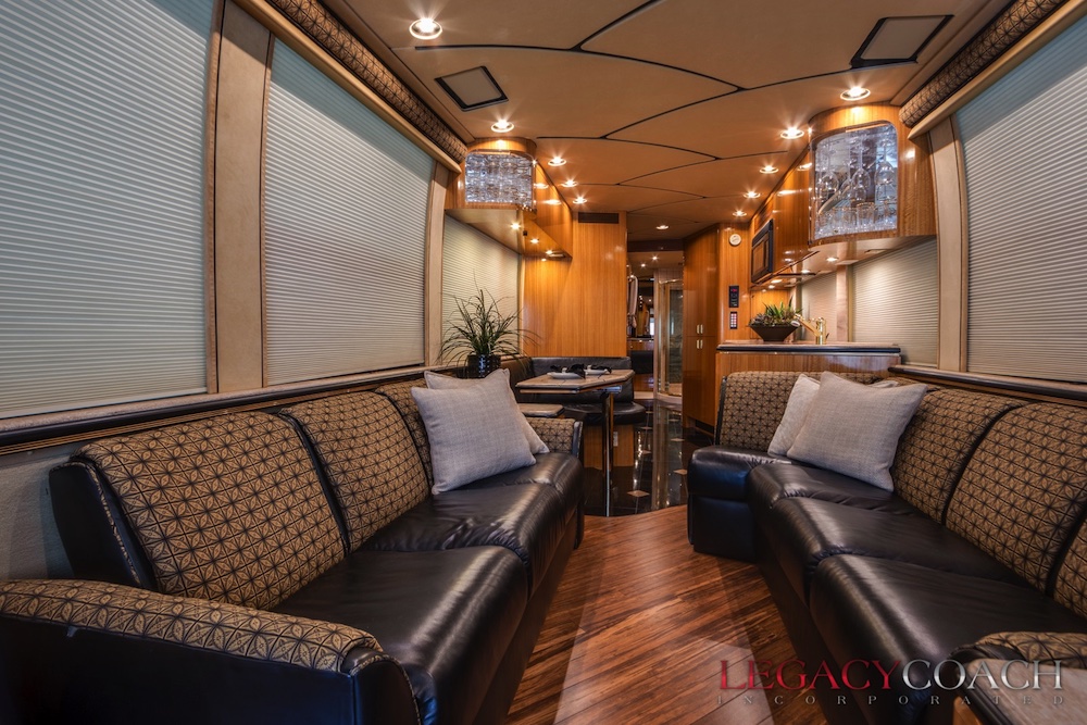 2001 Prevost Marathon XLII For Sale